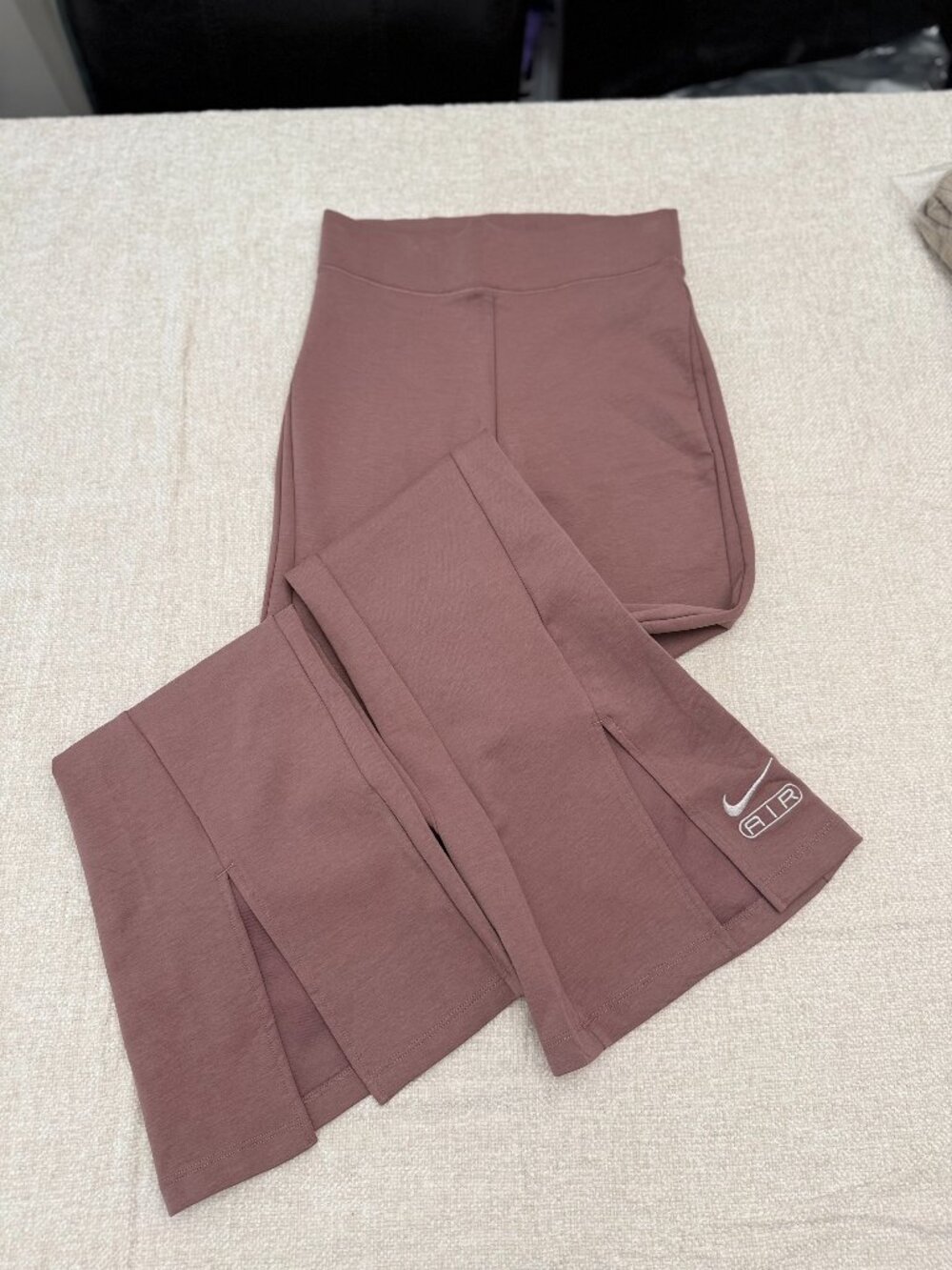 Nike Air Split Hem Flare Leggings Brown Y2K Pilates Athleisure S 3882